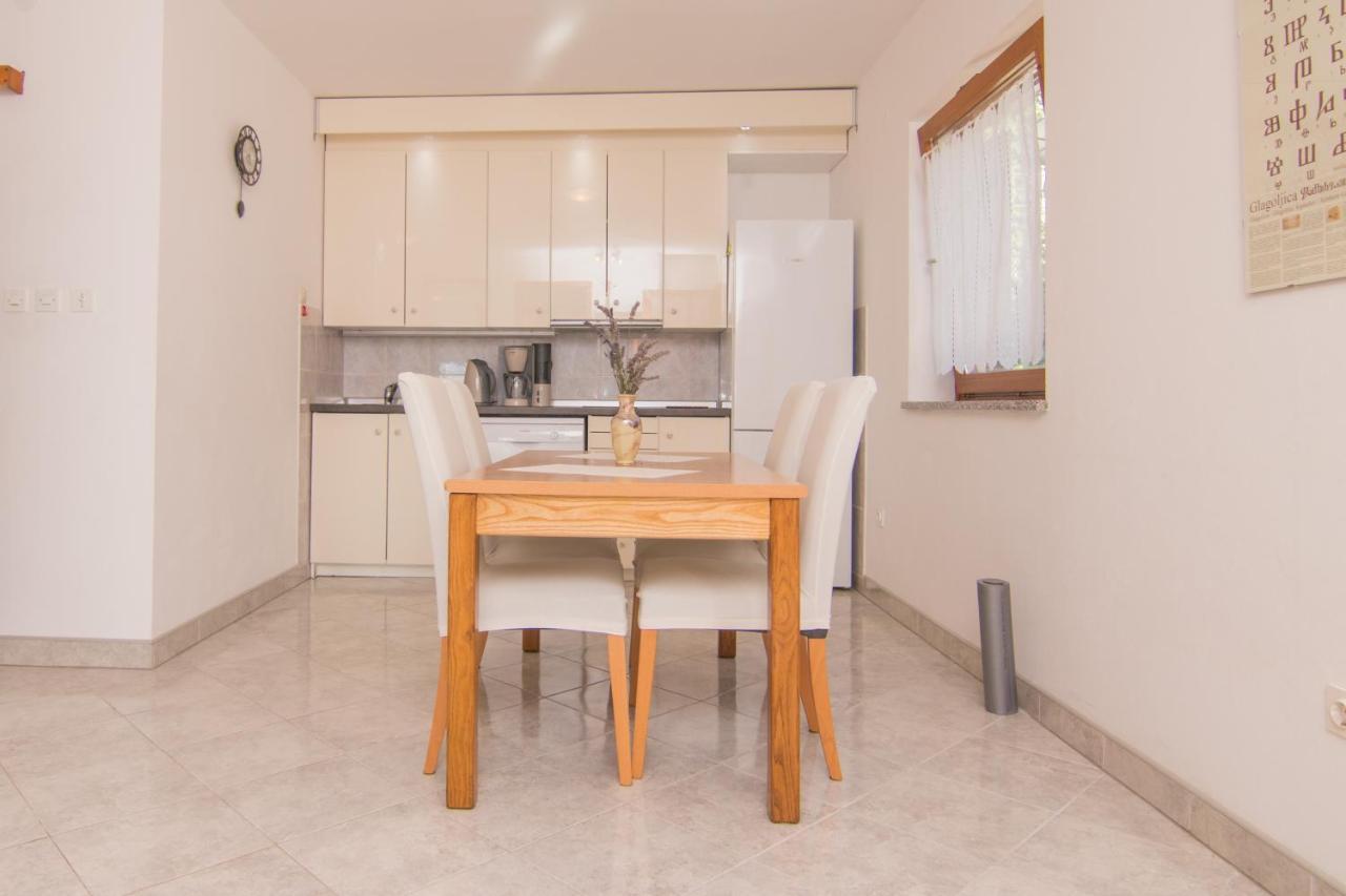 Apartmani Villa Kalinic 니바이스 외부 사진