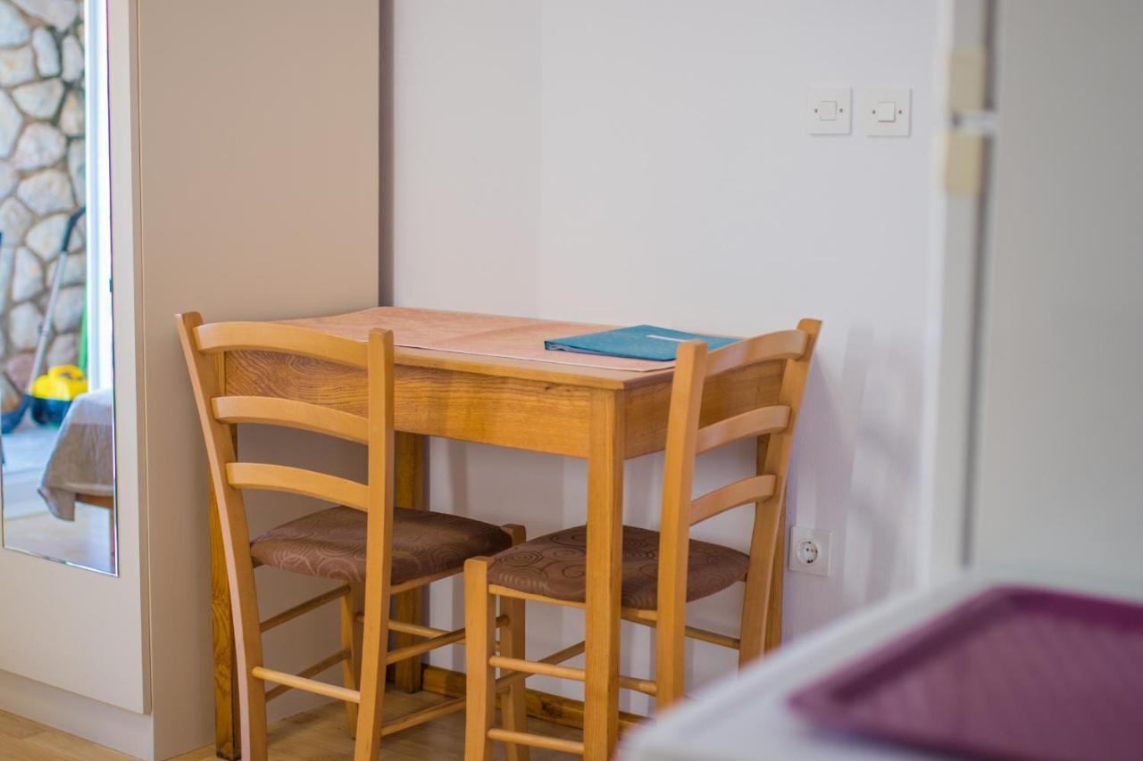 Apartmani Villa Kalinic 니바이스 외부 사진