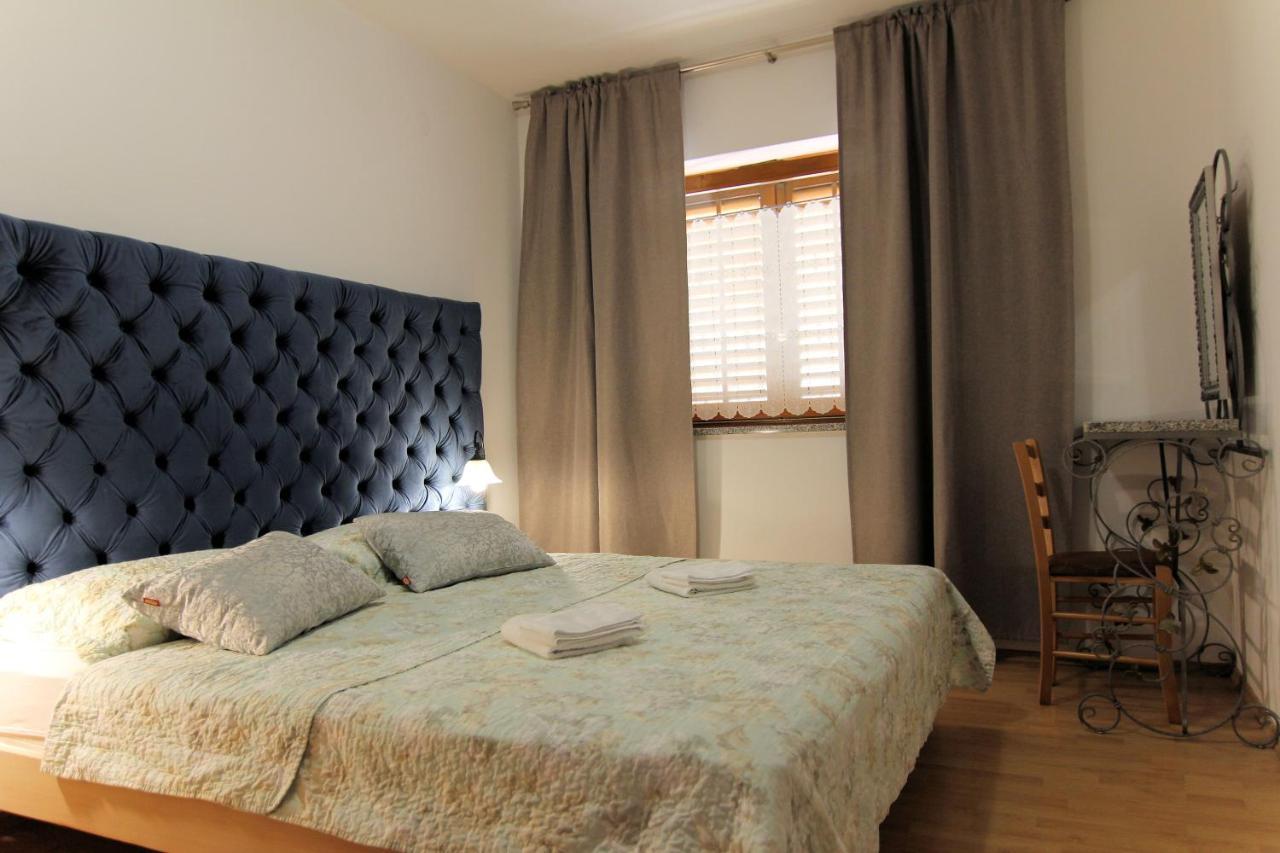 Apartmani Villa Kalinic 니바이스 외부 사진