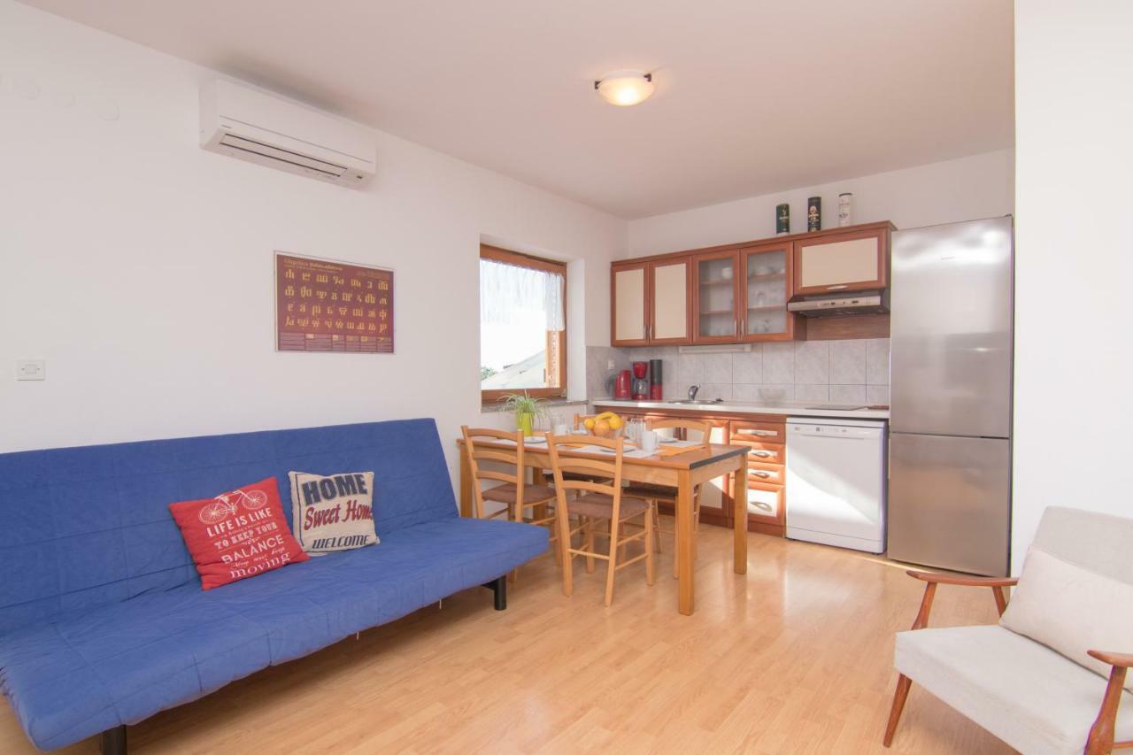 Apartmani Villa Kalinic 니바이스 외부 사진