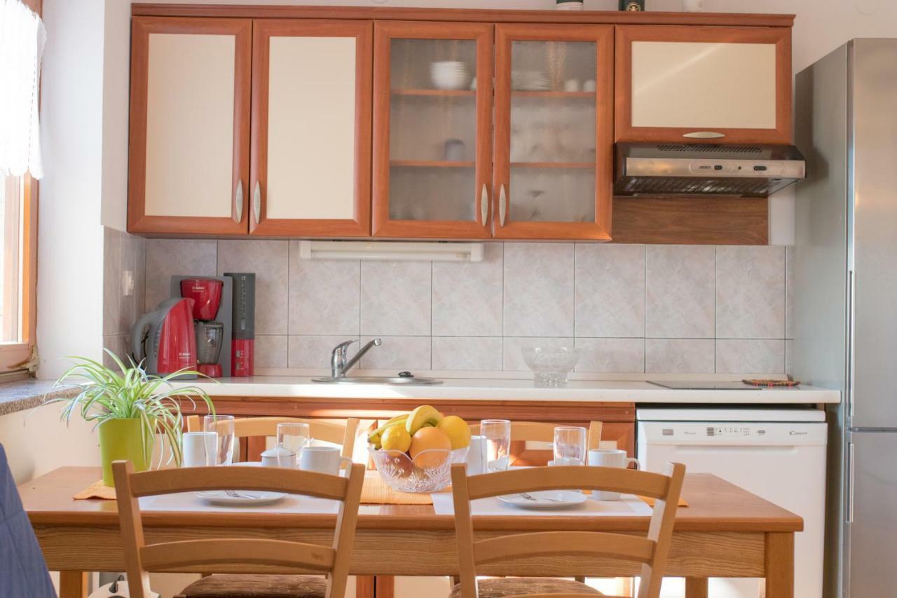 Apartmani Villa Kalinic 니바이스 외부 사진